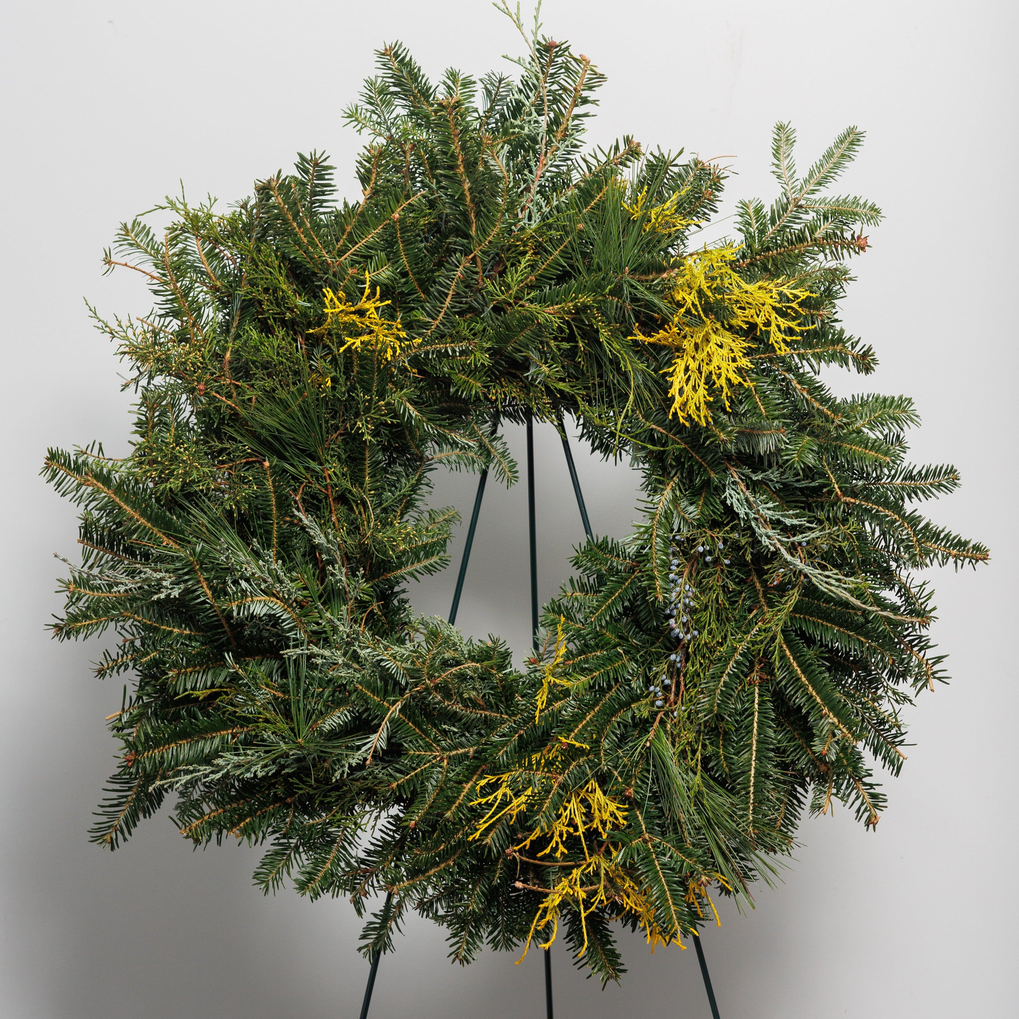 Wreath, Mixed Greens 12